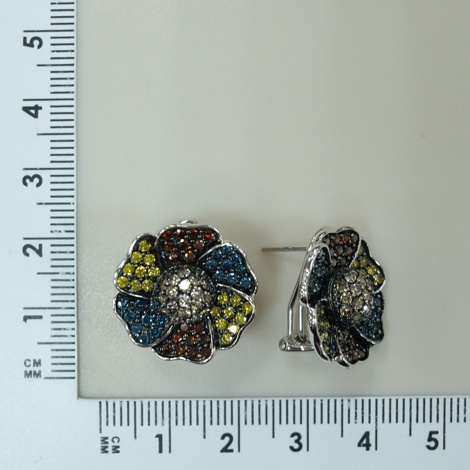 10511-001352 Серьги (Au 585)